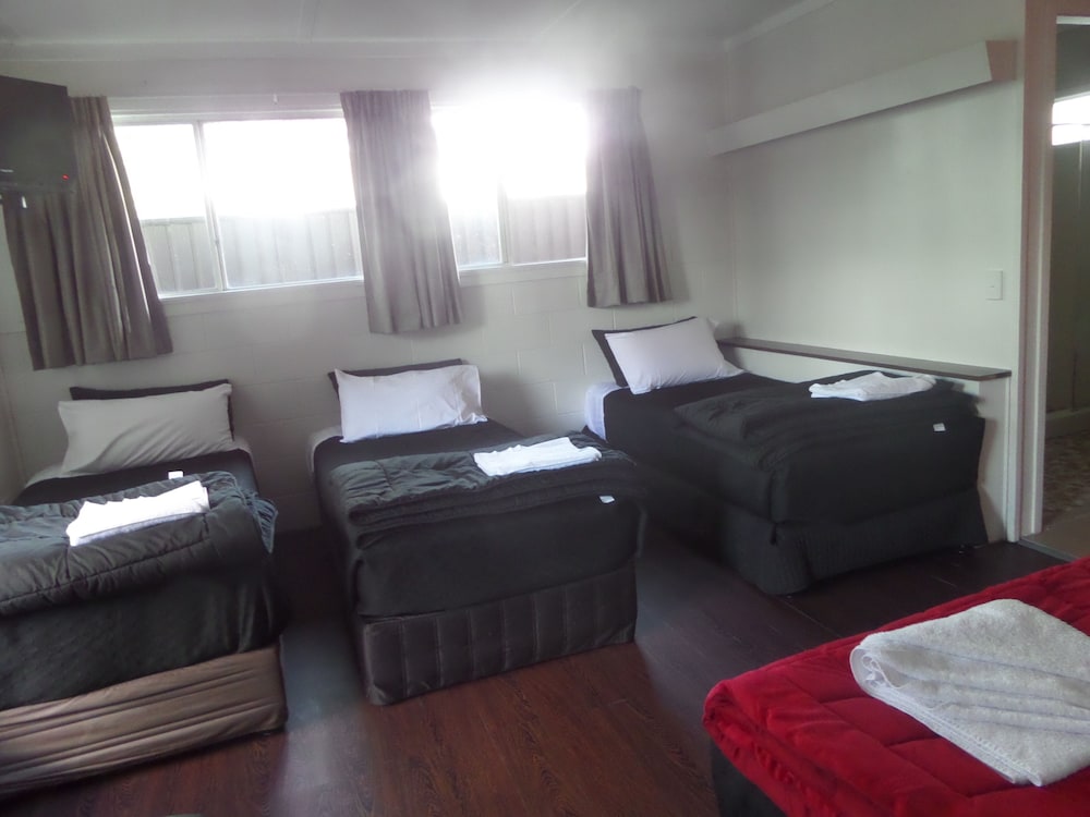 Family Studio, 1 Bedroom, Non Smoking, Kitchenette photo 2