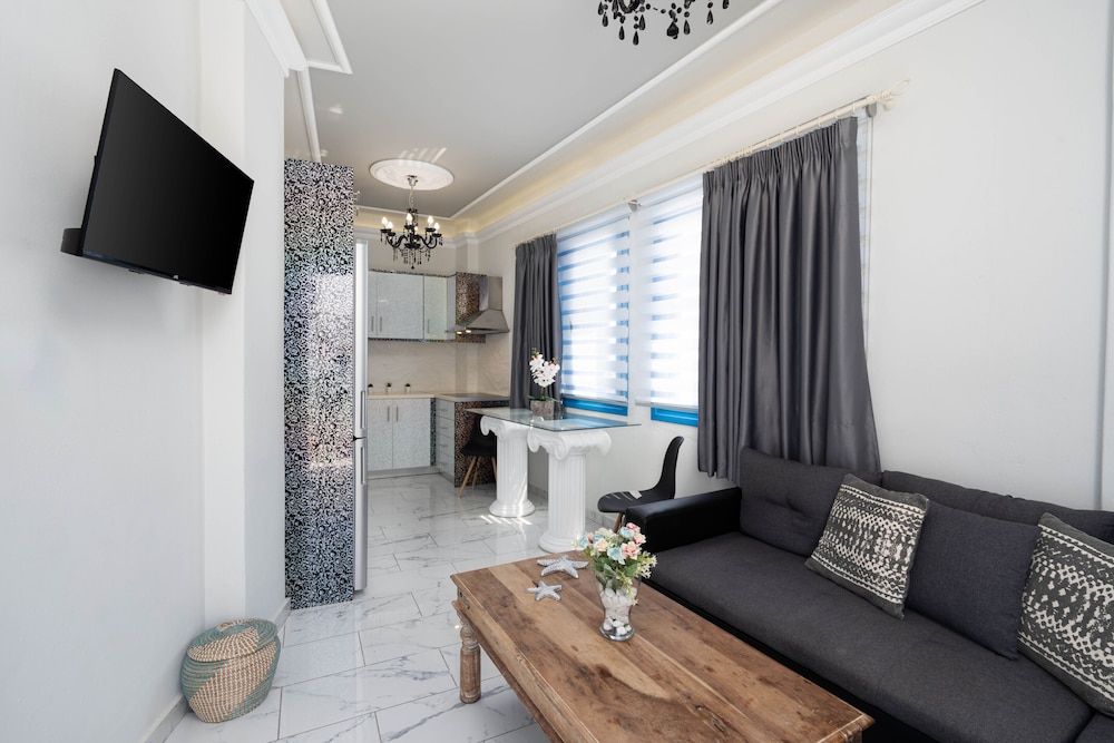 Superior Apartment, Sea View - Photo 15