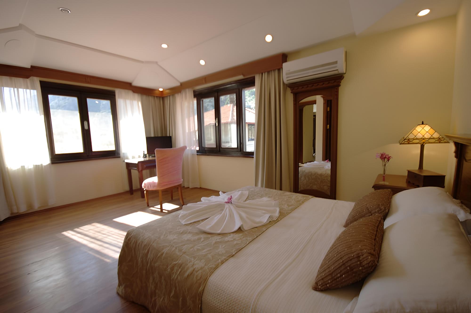 Luxury Suite, Multiple Beds
