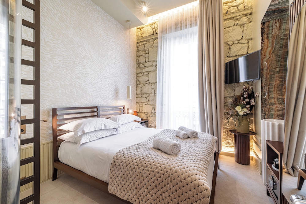 Double Room, City View