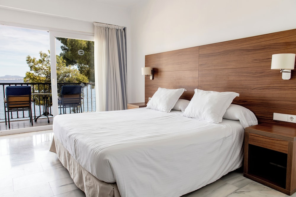 Double Room, Sea View, Oceanfront (Balcony)