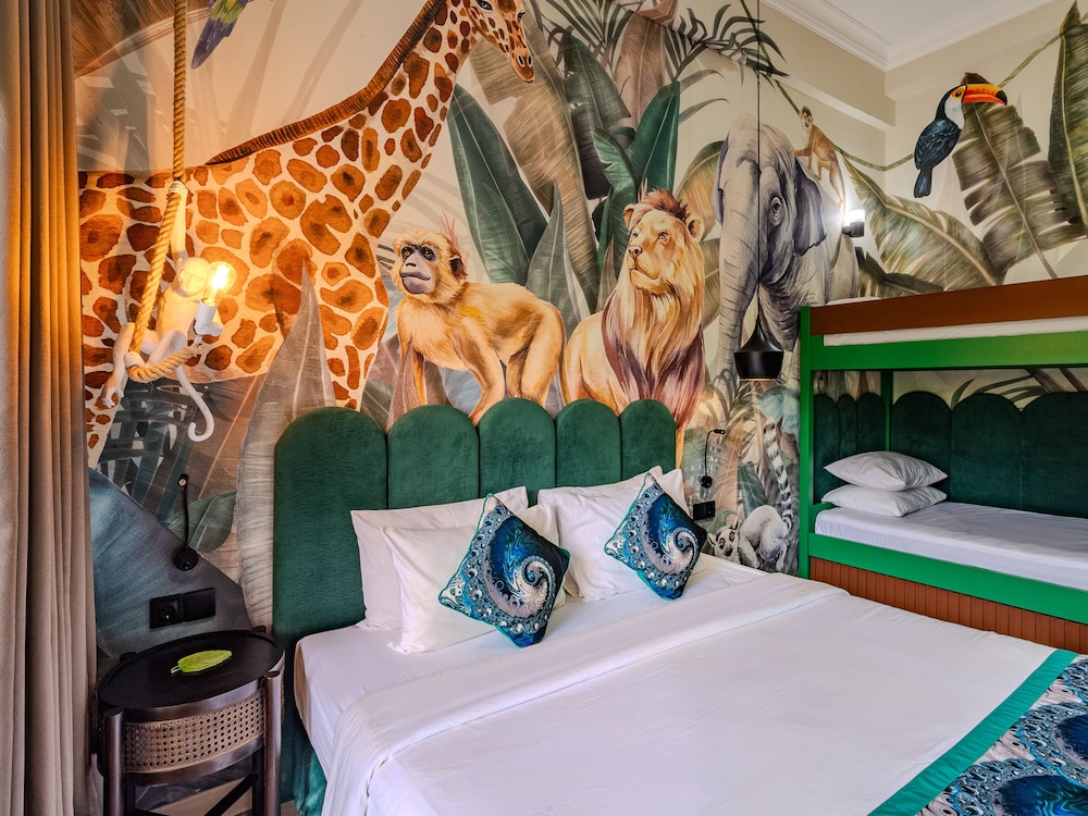 Family Safari Room