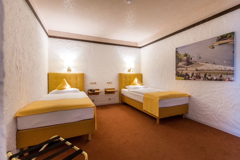 Comfort Twin Room photo 2