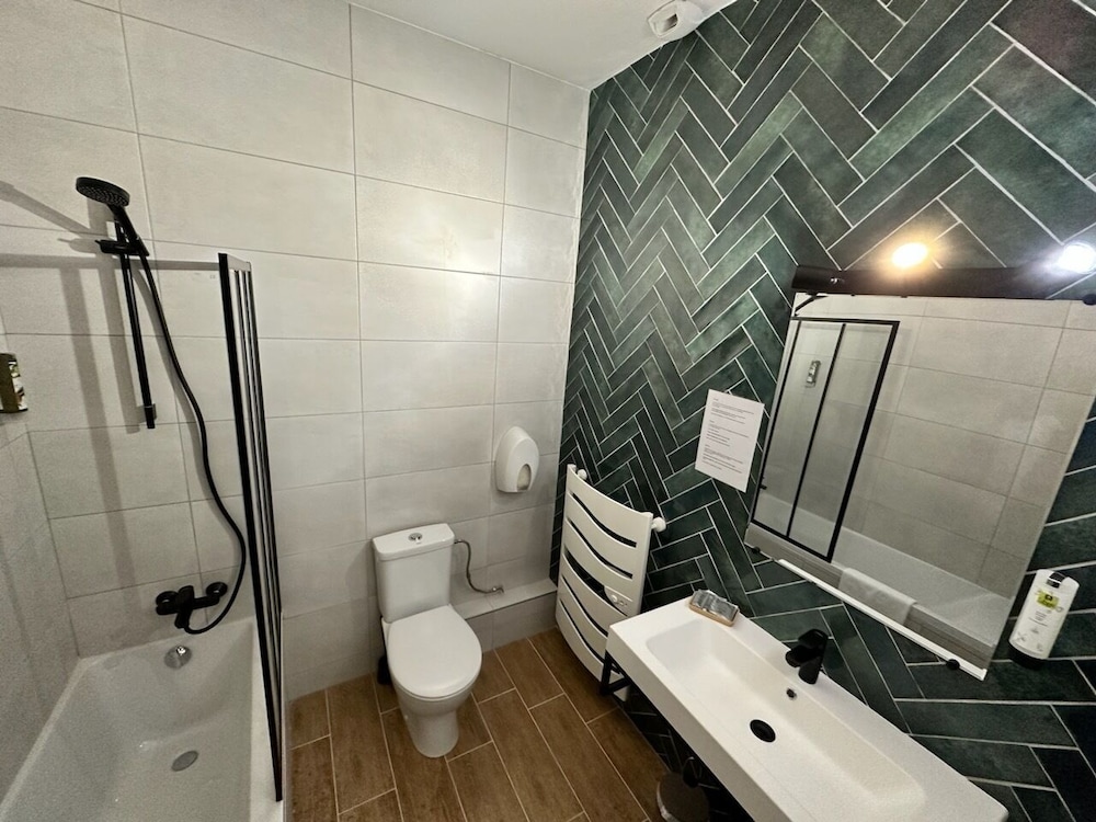 Standard Room - Photo 4