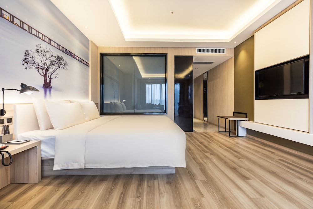 Signature Room