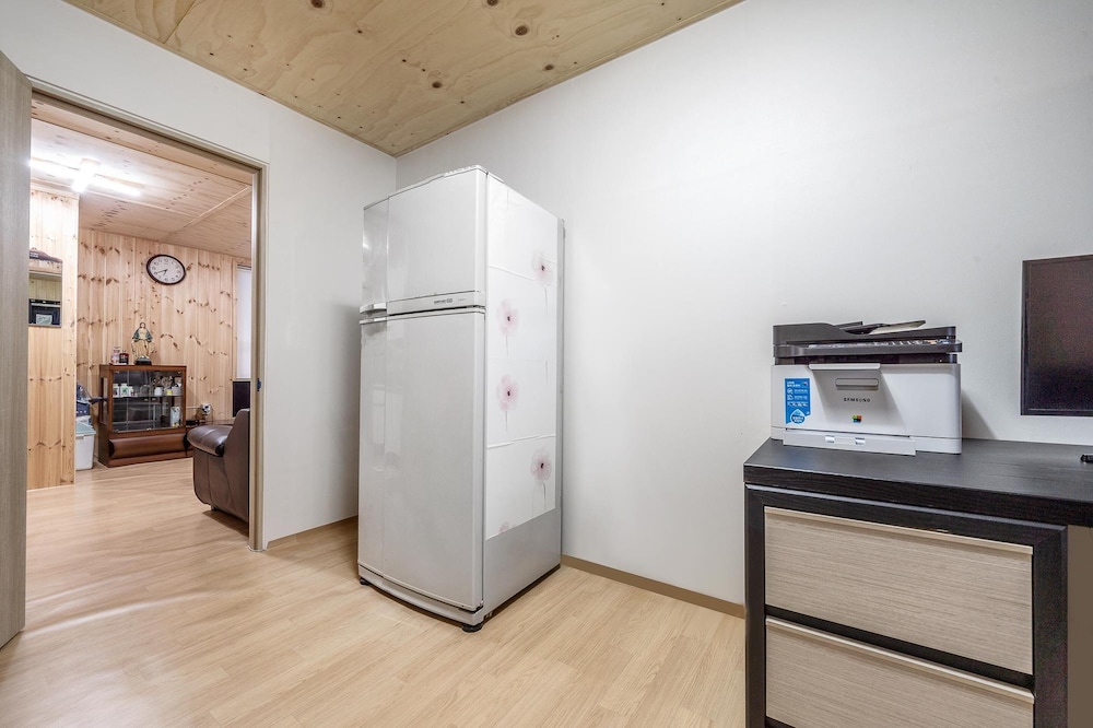 Basic Room, 2 Bedrooms (Dancheroom3) - Photo 3