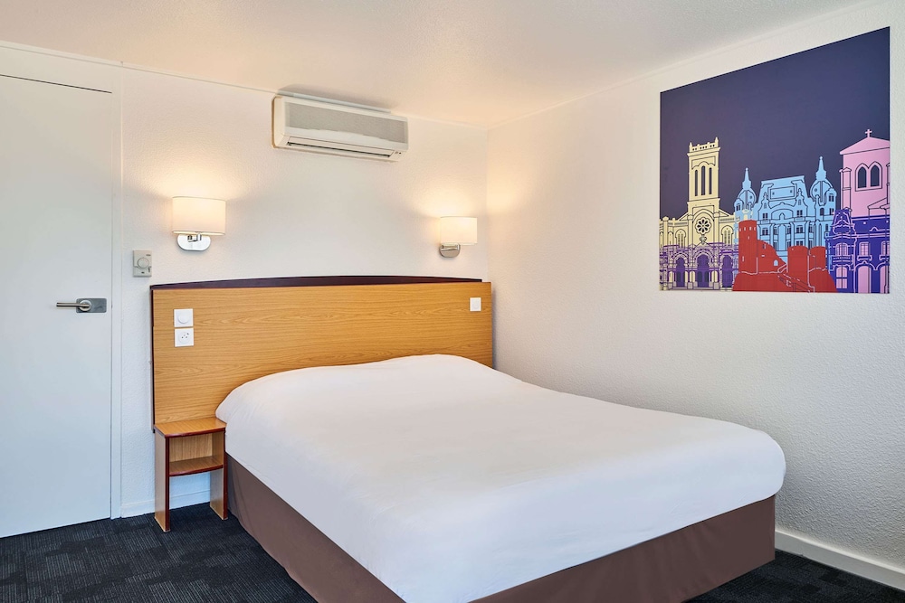 Standard Room, 1 Double Bed - Photo 4