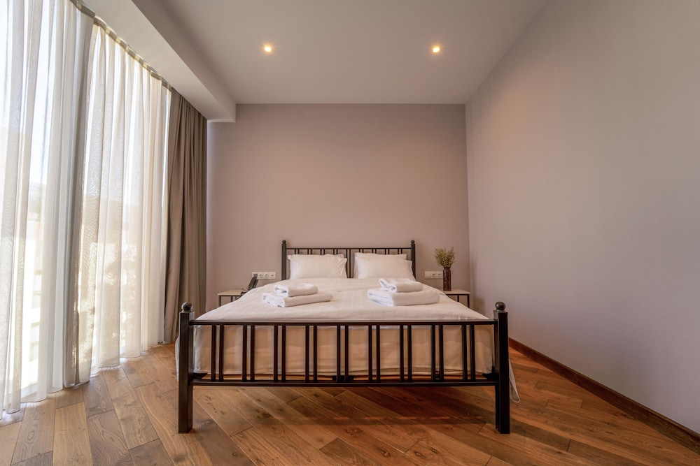 Standard Double Room - Photo 5