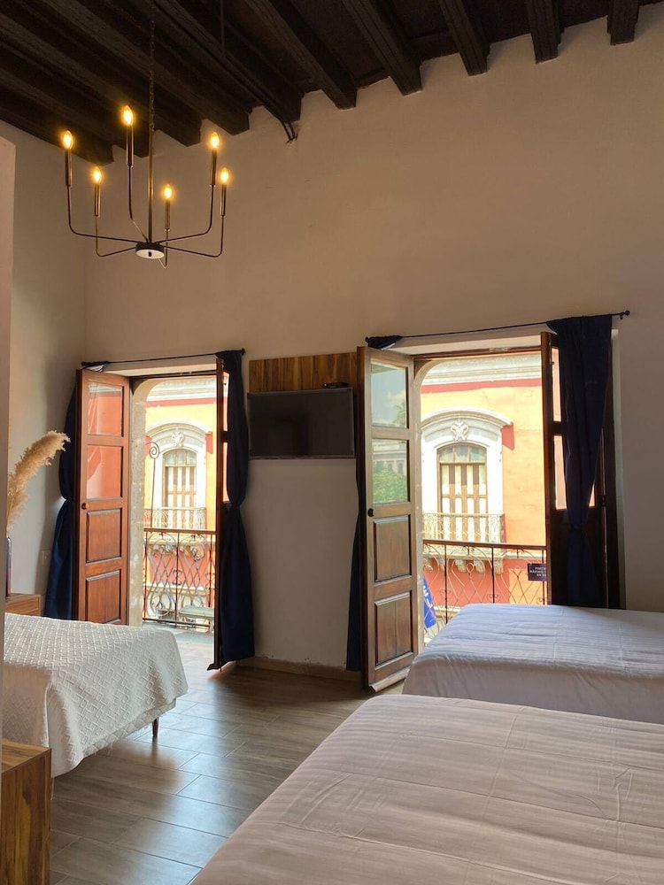 Panoramic Studio