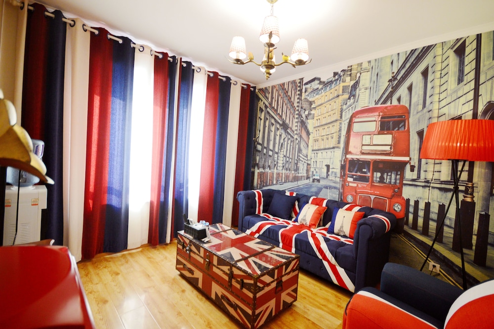 Romantic Suite photo 2