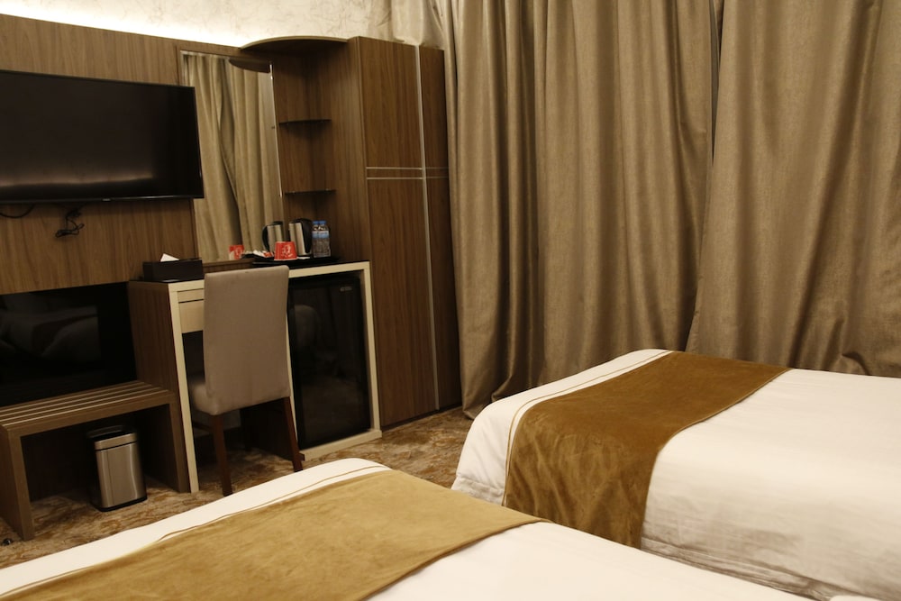 Basic Suite photo 3