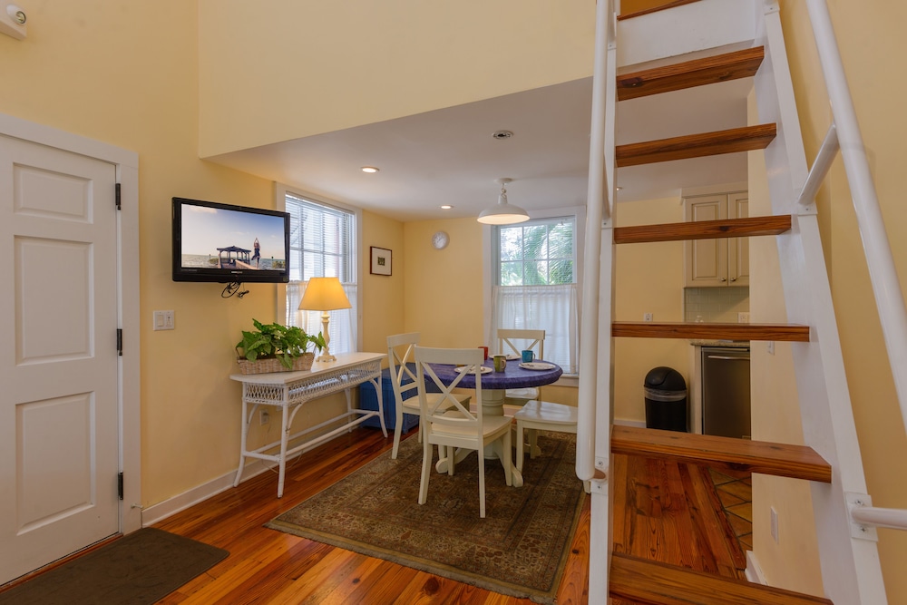 One Bedroom Loft Villa photo 3