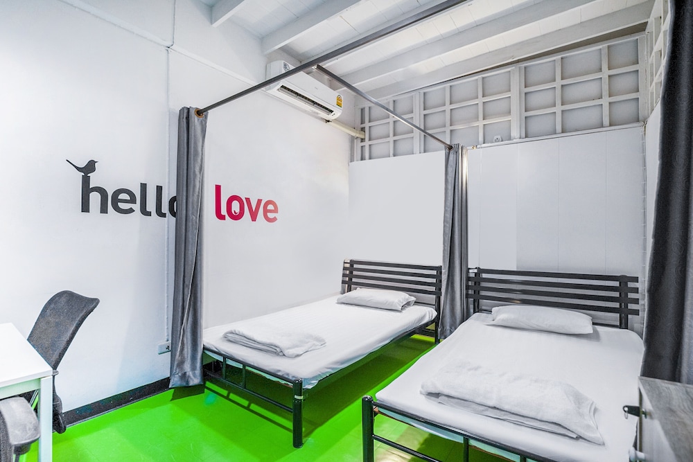 Bed in Female Dormitory photo 1