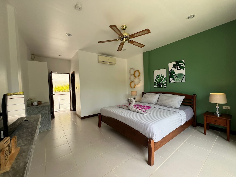 Superior Double Room with Balcony