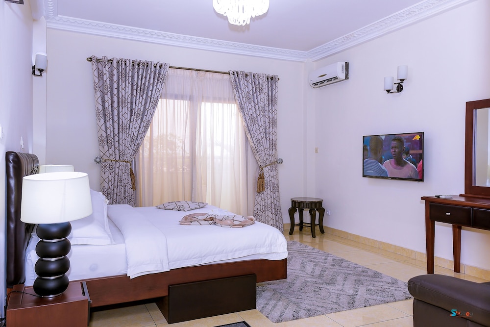 Comfort Apartment, 2 Bedrooms, City View photo 3