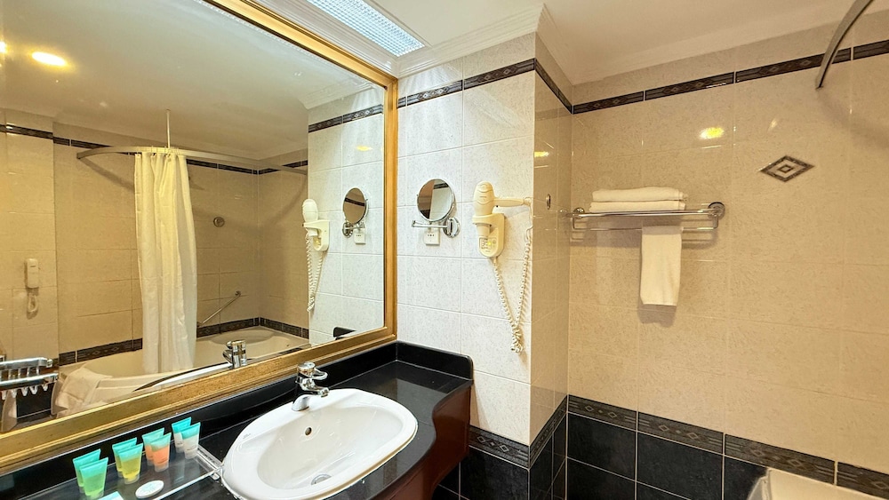 Royal Suite photo 3