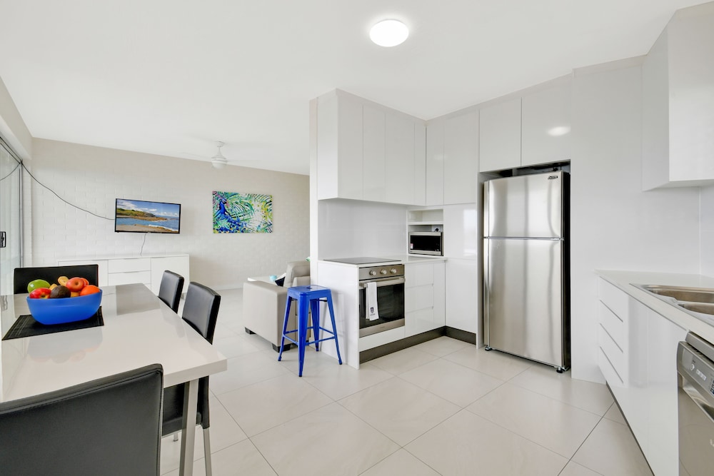 Panoramic Apartment, 2 Bedrooms, Ocean View photo 3