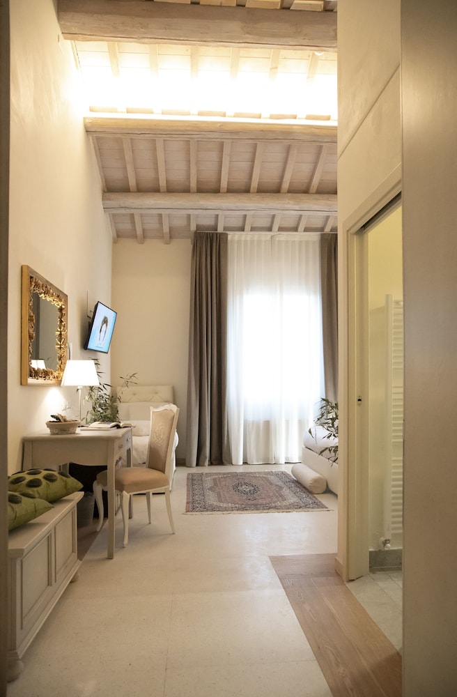 Superior Suite photo 2