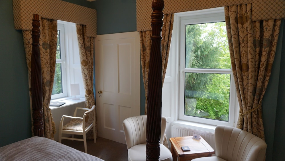 Superior Double Room, 1 King Bed, Ensuite, Garden View photo 3