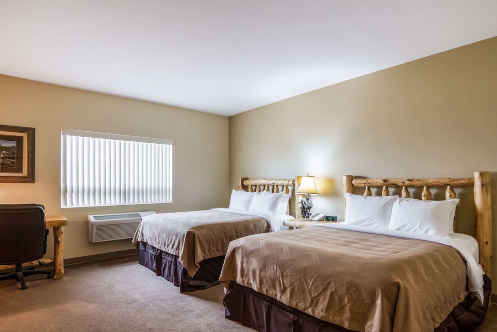 Standard Room, 2 Queen Beds, Non Smoking photo 1