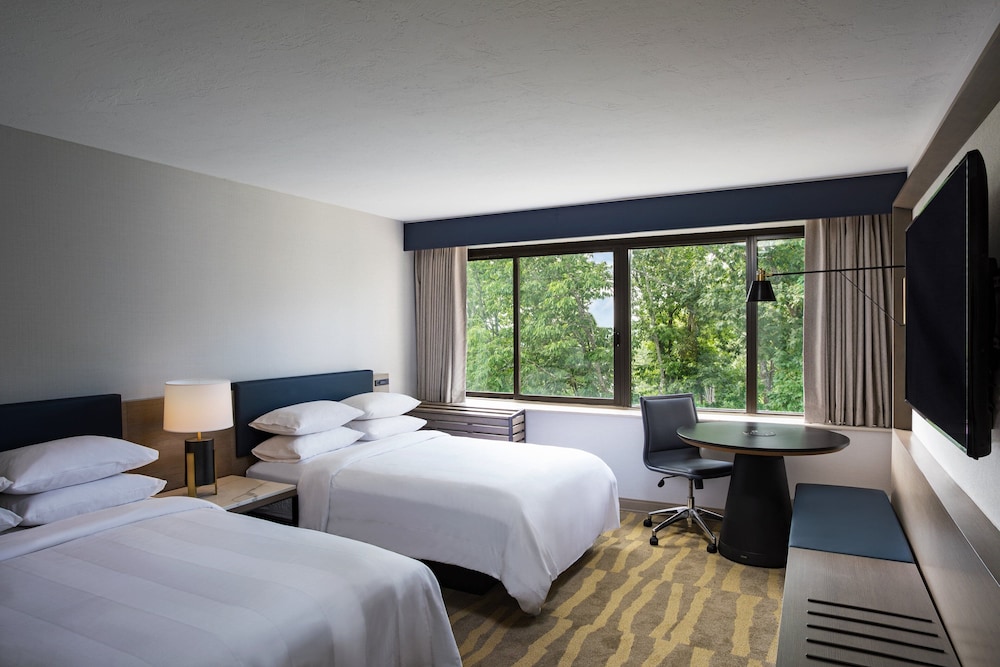 Room, 2 Double Beds (Mobility/Hearing Accessible, Tub) - Photo 1