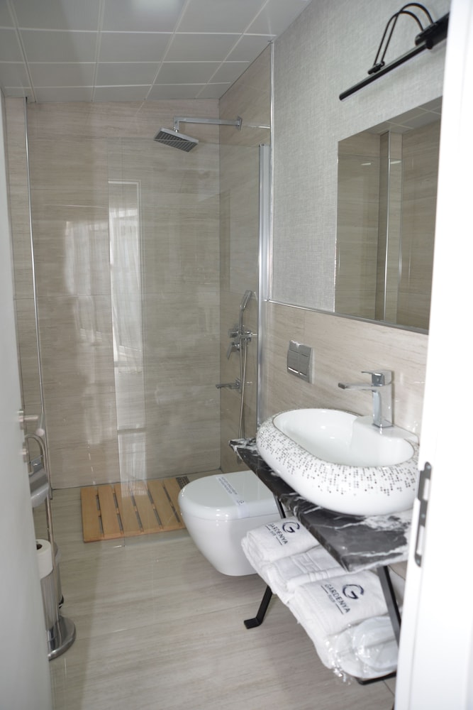 Business Double Room, 1 Bedroom, Non Smoking, City View photo 2
