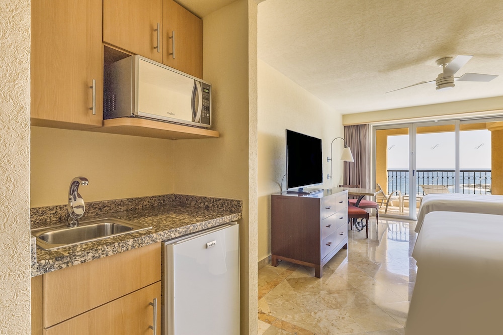 Superior Room, Ocean View - Photo 4