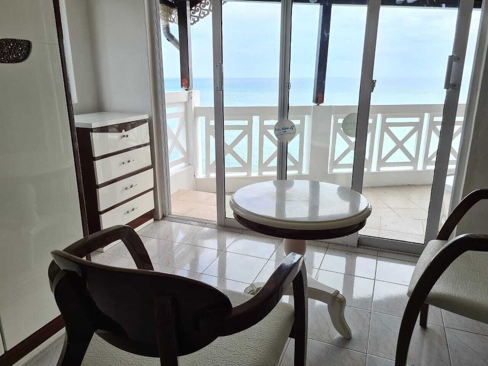 Standard Double Room, Sea View, Beachfront photo 1