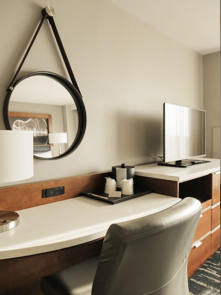 Deluxe Double Room - Photo 9
