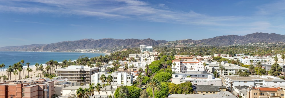 Malibu Suite photo 2