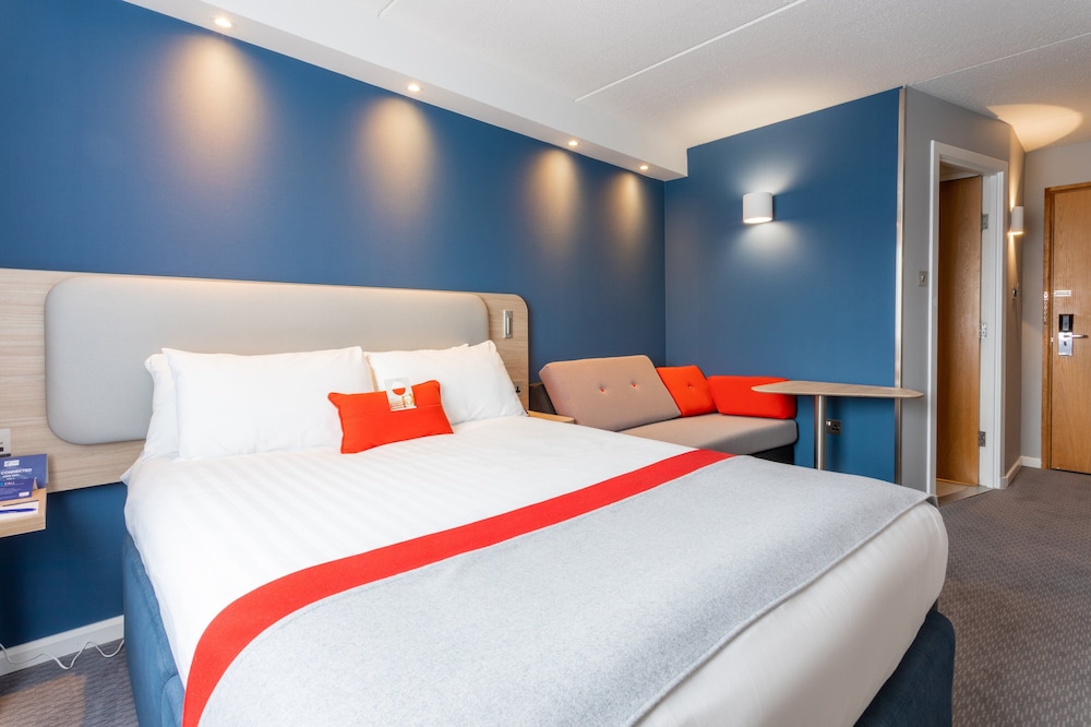 Standard Room, 1 Double Bed with Sofa bed (with Free Hot Breakfast) - Photo 11