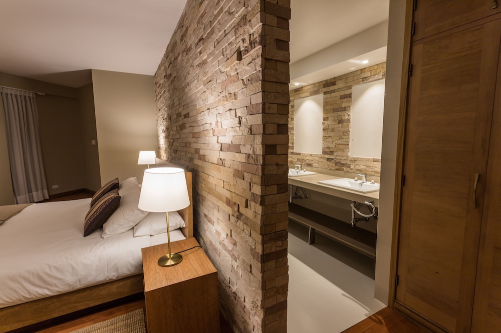Junior Suite Premium Cama King photo 3