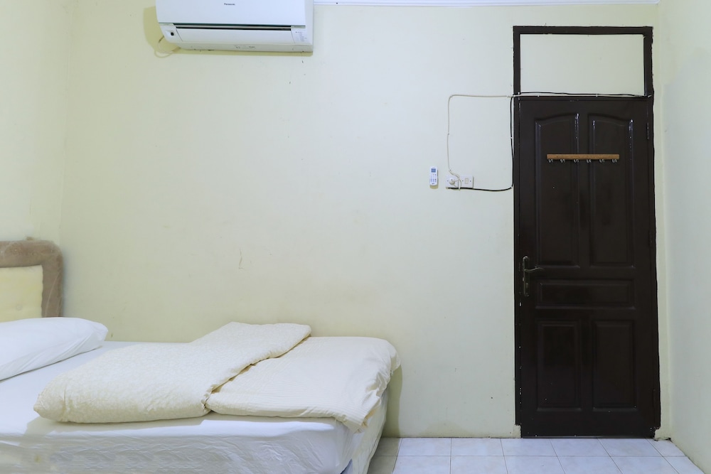 Standard Double Room - Photo 3