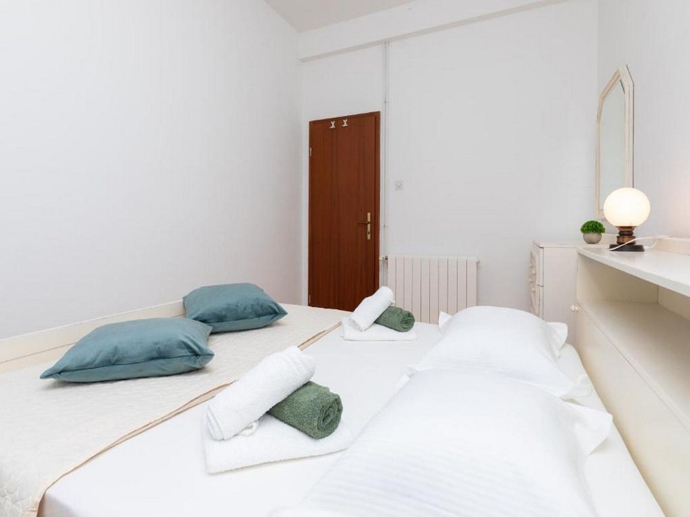 Apartment (Three Bedroom Apartment with Terrace ) photo 1