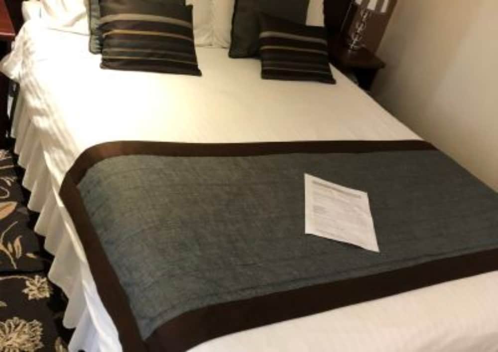 Standard Double Room - Photo 3