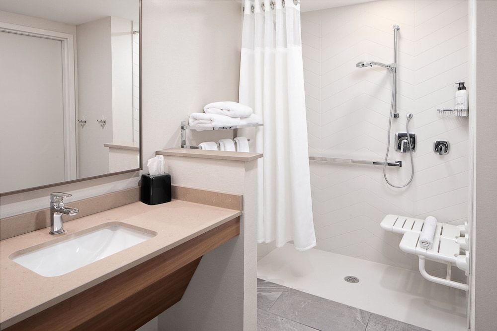 Fairfield by Marriott Inn & Suites Whitsett Greensboro East, 写真 3