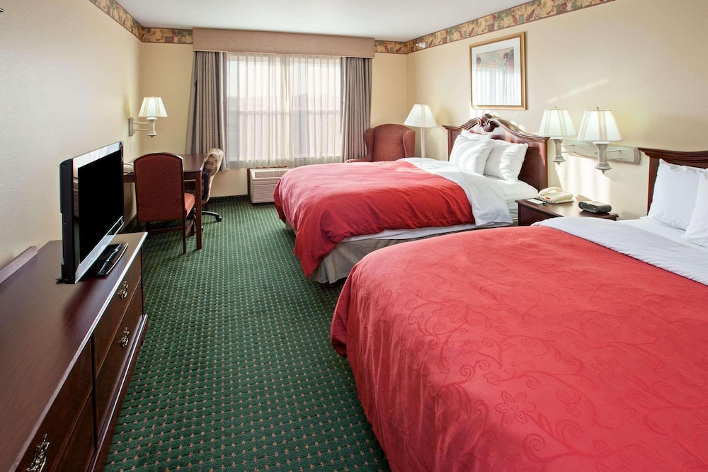 Room, 2 Queen Beds, Non Smoking