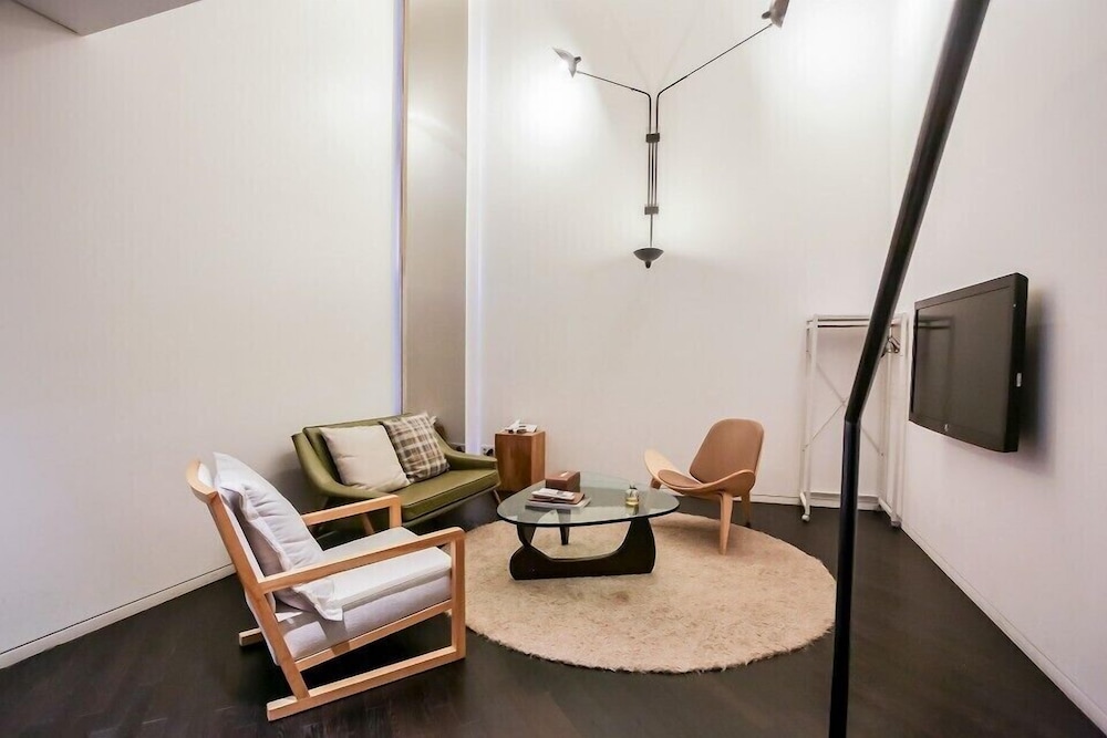 Duplex - Photo 3