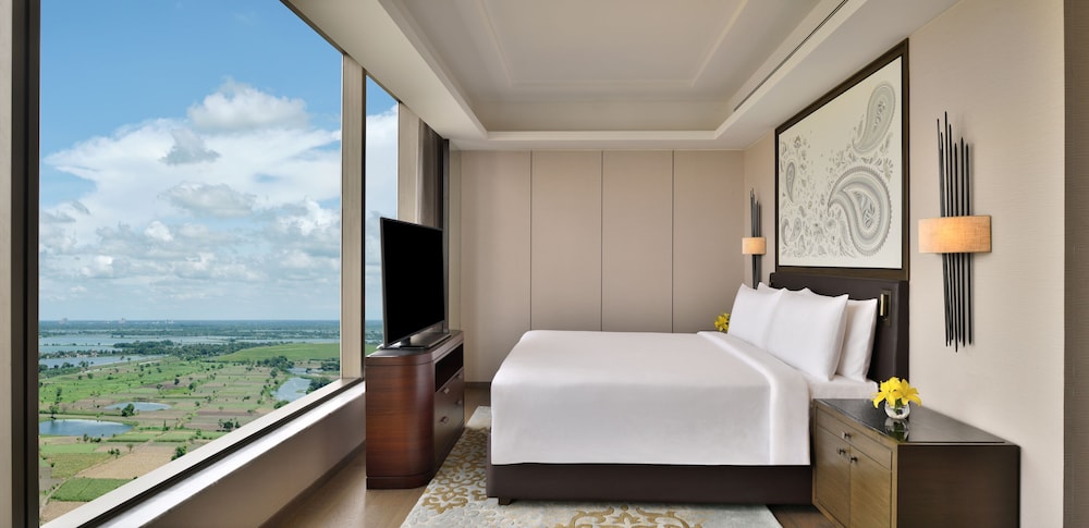 Deluxe Suite, 1 King Bed