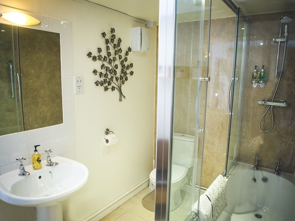 Superior Double Room, Ensuite photo 2