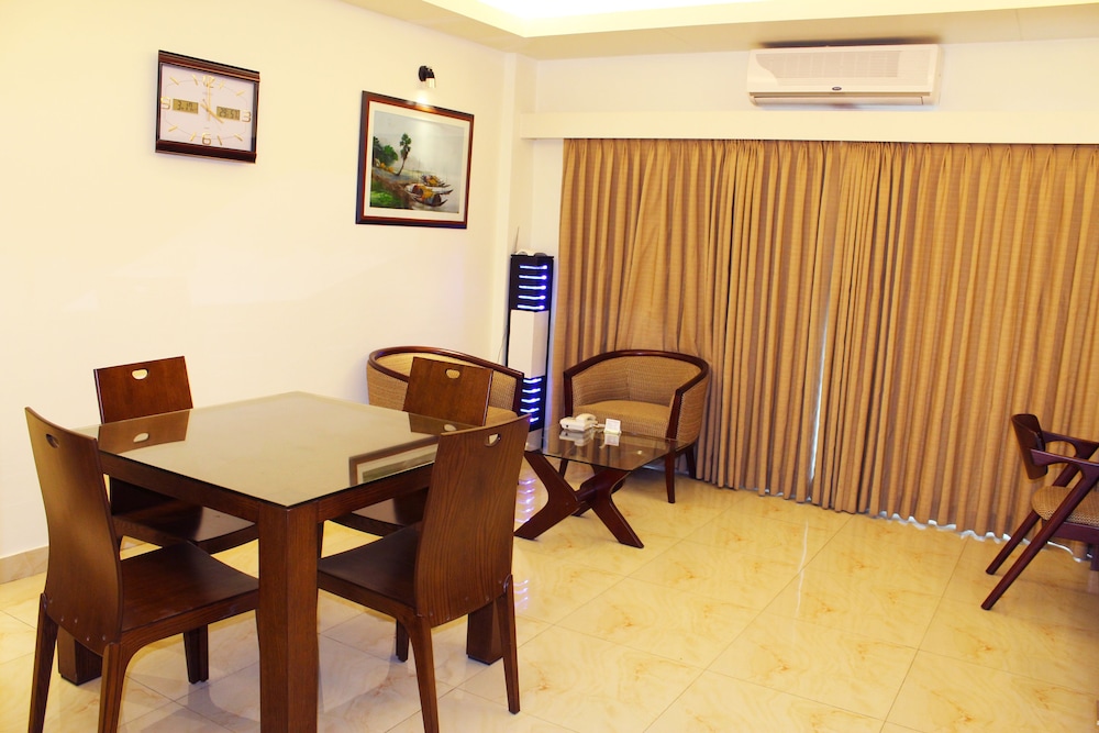 Executive Twin Room photo 3