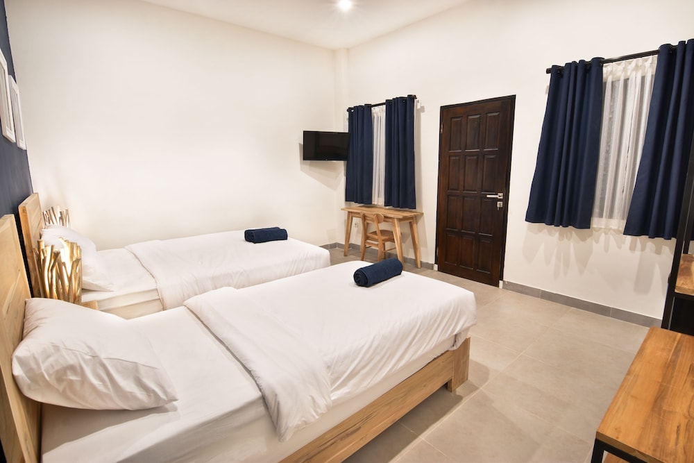 Deluxe Triple Room - Photo 1