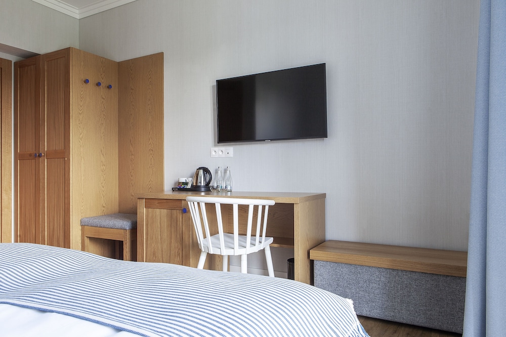 Double Room, Lake View photo 3