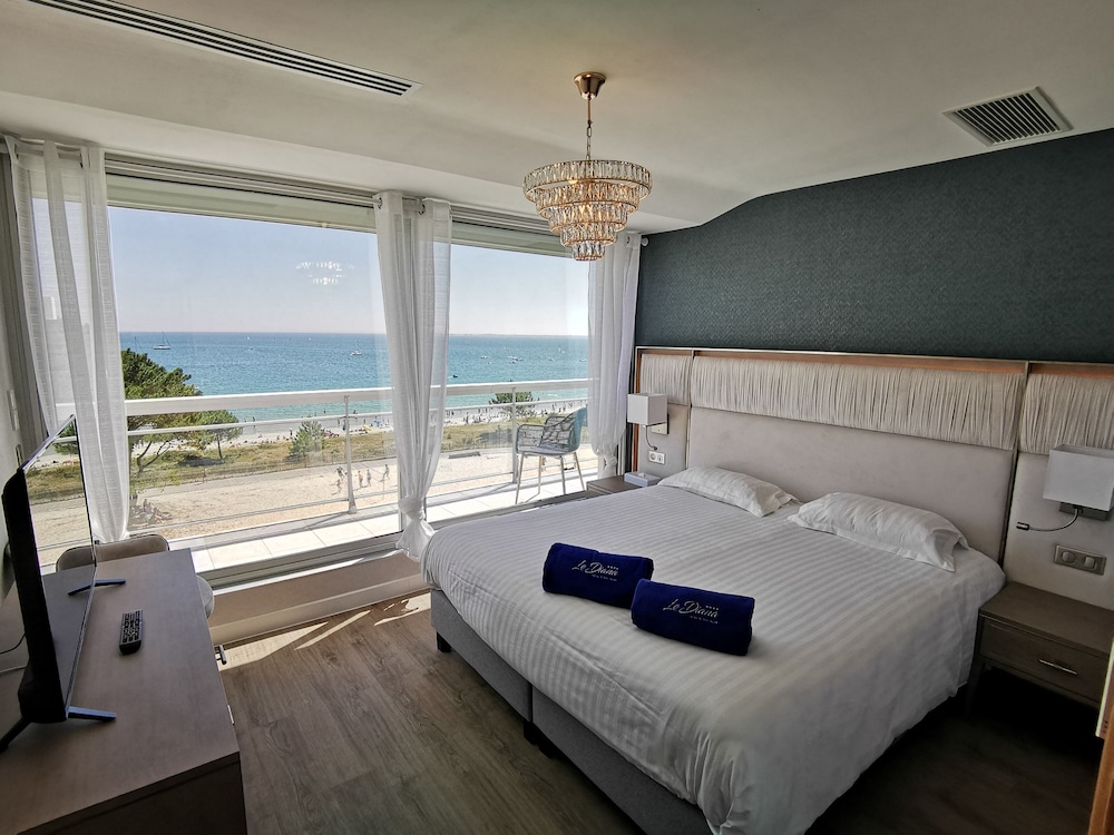 Superior Room, Balcony, Oceanfront photo 3