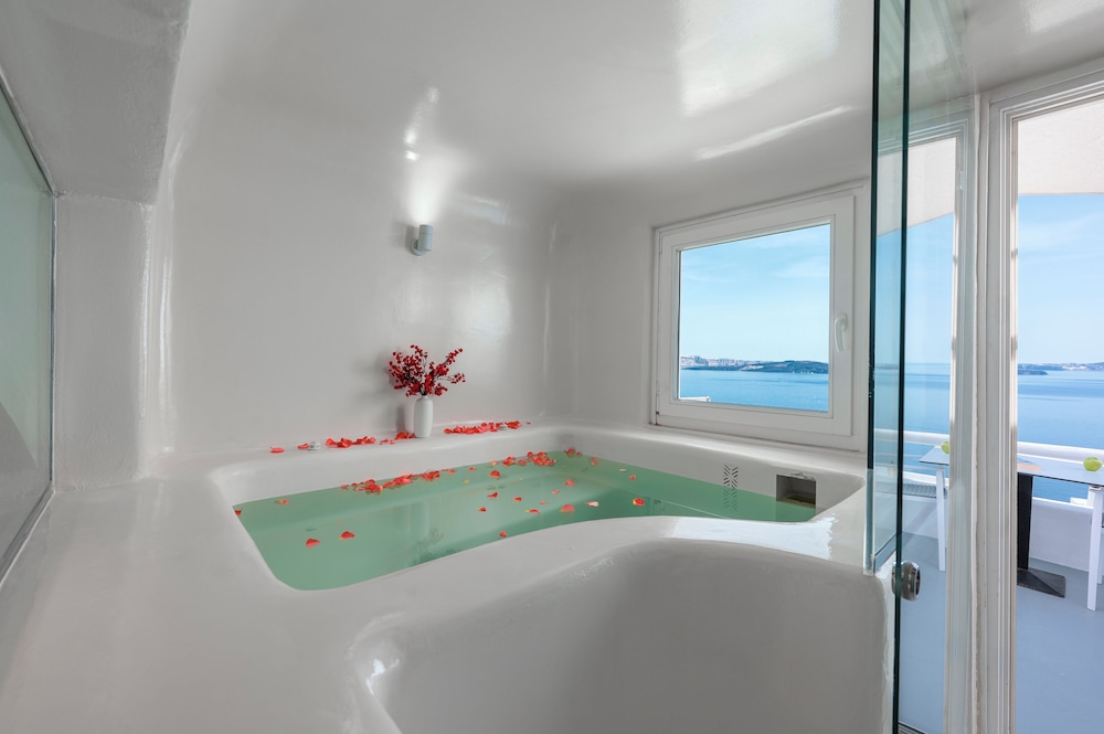 Moonstone Suite