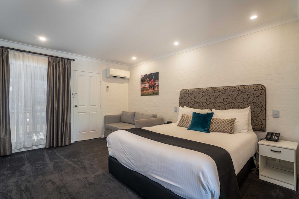 Executive Room photo 1