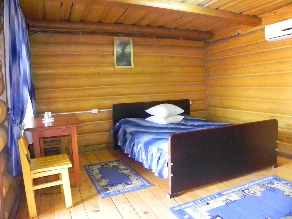 Cabin, Lanai photo 3