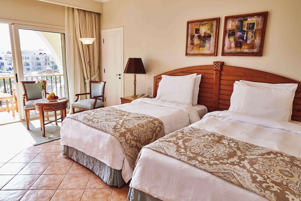 Standard Room (Resort View Room)