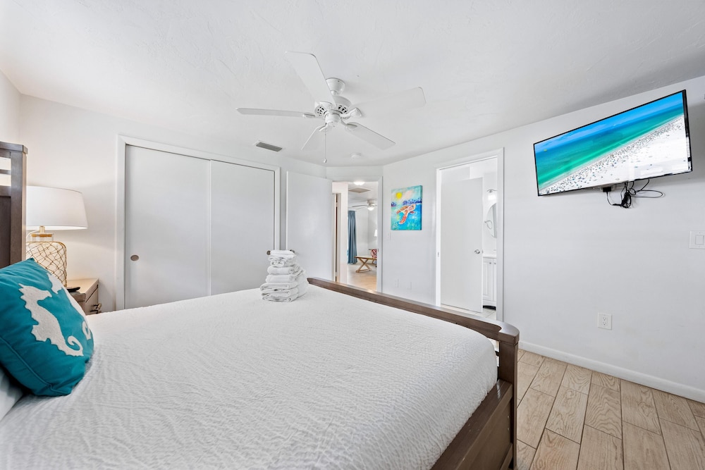 Villa, Multiple Beds (1110)