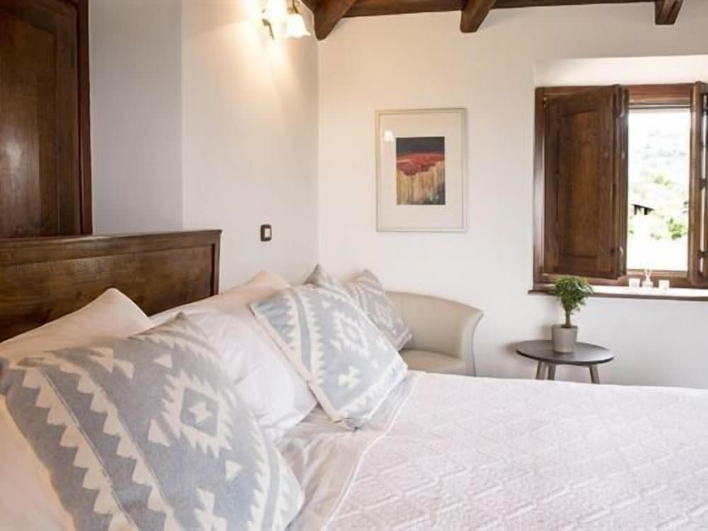 Double Room Ensuite with Shower (Bella Vista)